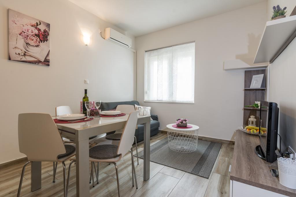 Melita Center Apartment 扎达尔 外观 照片